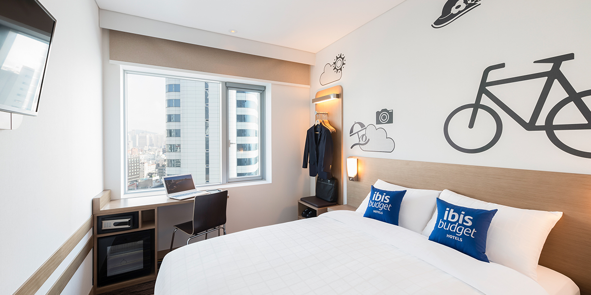 Double Room thumbnail