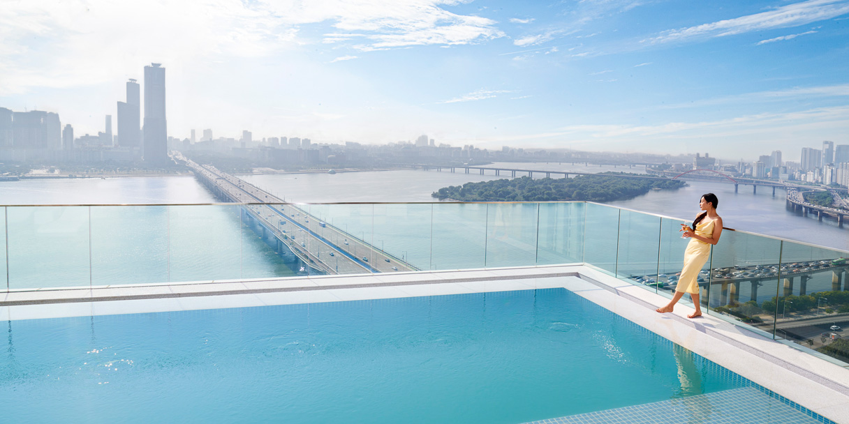 Infinity Pool thumbnail