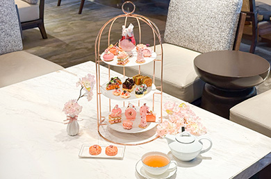 [앰배서더 서울 풀만] 더 라운지 앤 바 - Cherry Blossom Afternoon Tea Set